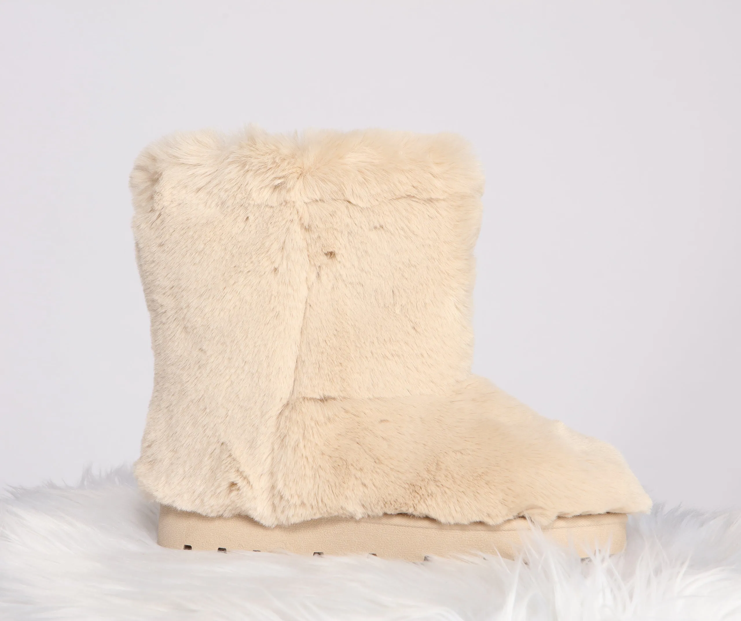 Cozy and Chic Sherpa Booties