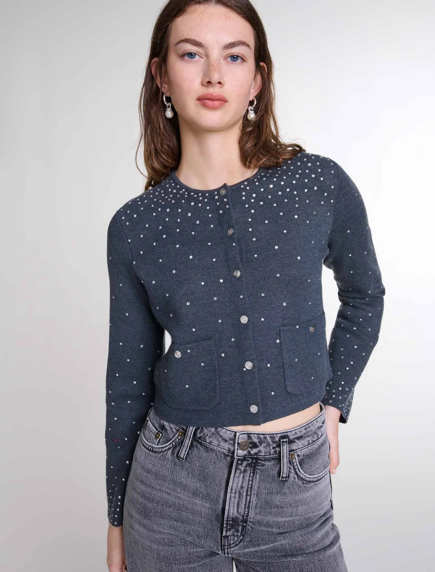 Knitted jumper with rhinestones