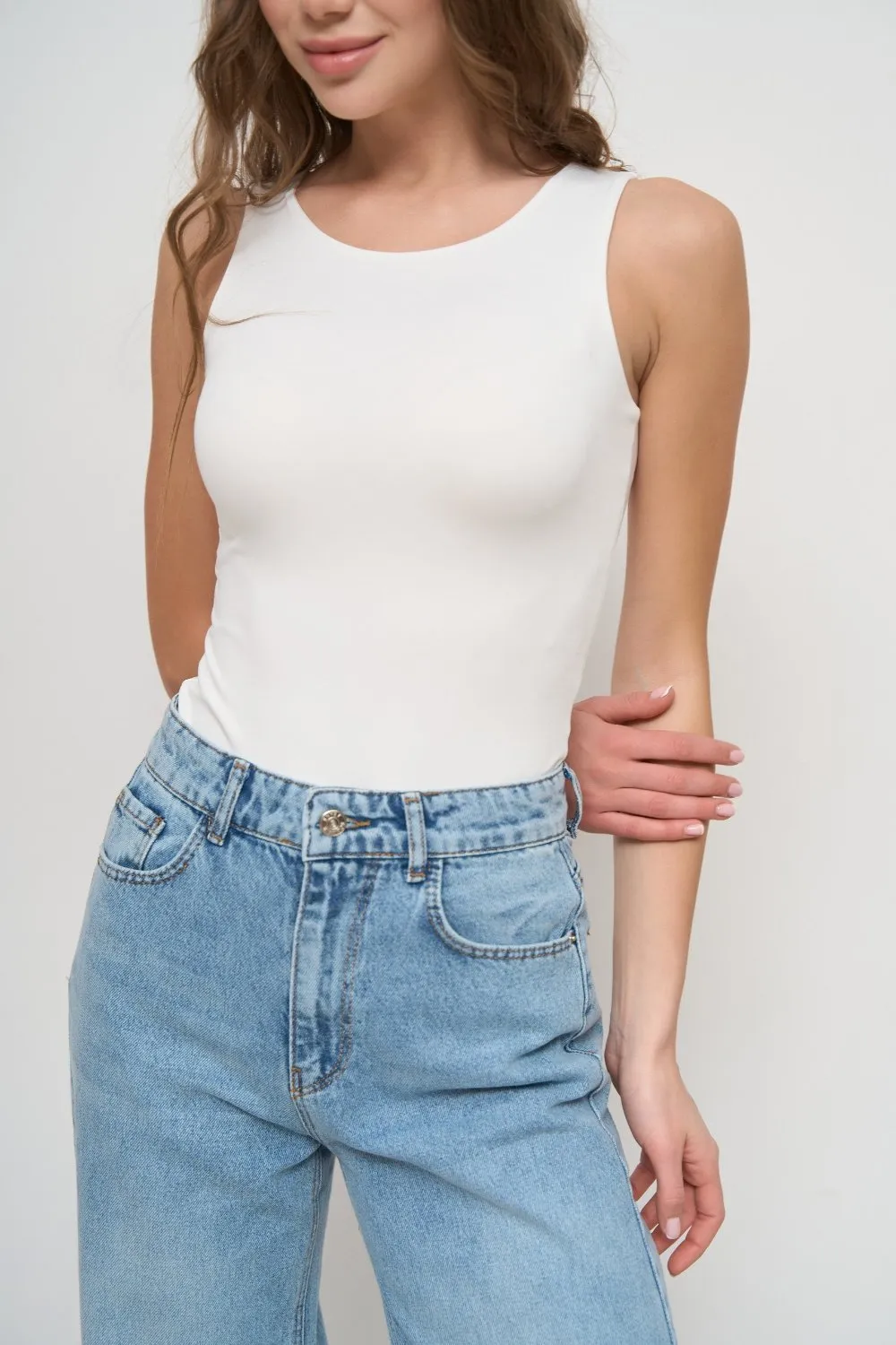 White Basic Sleeveless Bodysuit